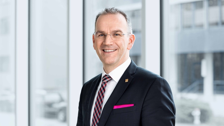 Dr. Peter Selders overtog rollen som ny CEO for Endress+Hauser-koncernen i begyndelsen af 2024.